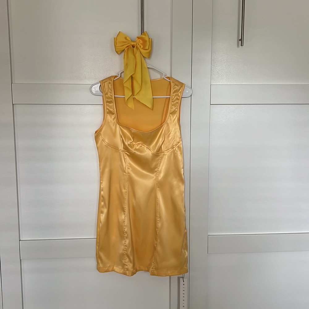Yellow!!!  Dress with Matching Bow